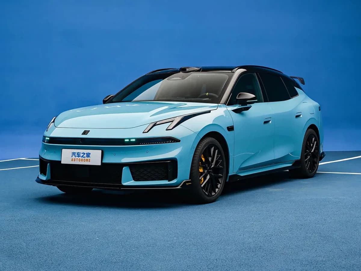 Lynk & Co 07